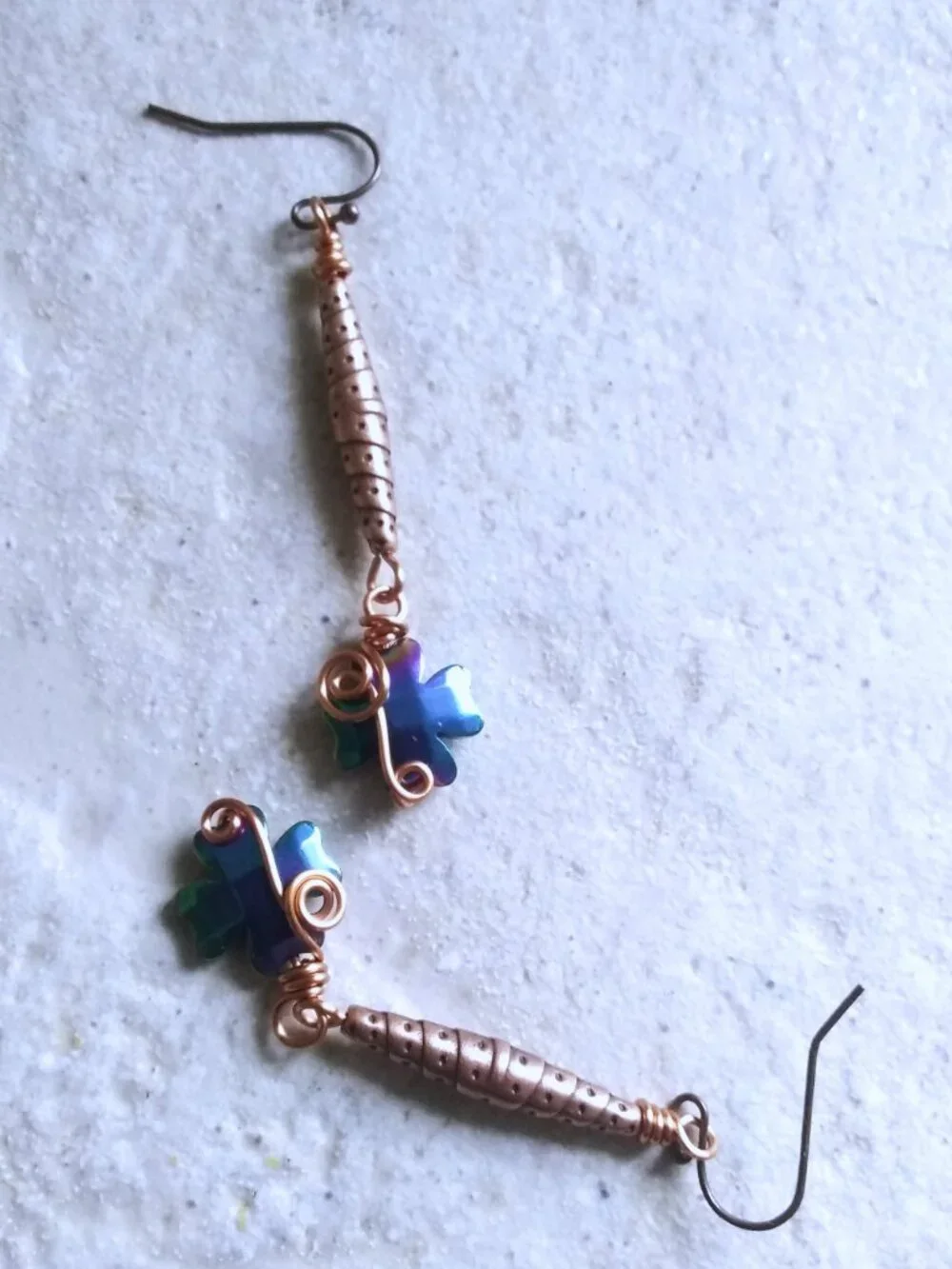 Blue Green Purple Hues! 4 Leaf Clover Dangle Earrings! Positive Vibes & GoodLuck